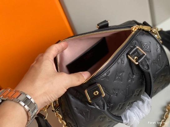Frstbag ru VUITTON 22 BANDOULIÈRE LOUIS SPEEDY 0812